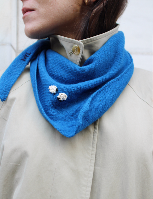 BLUE WOOL SCARF
