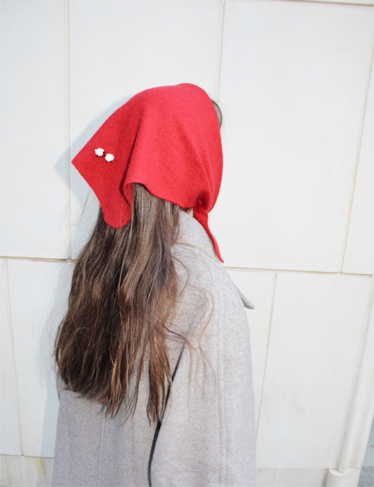 RED WOOL SCARF