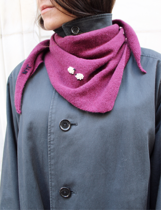 BERRY WOOL SCARF